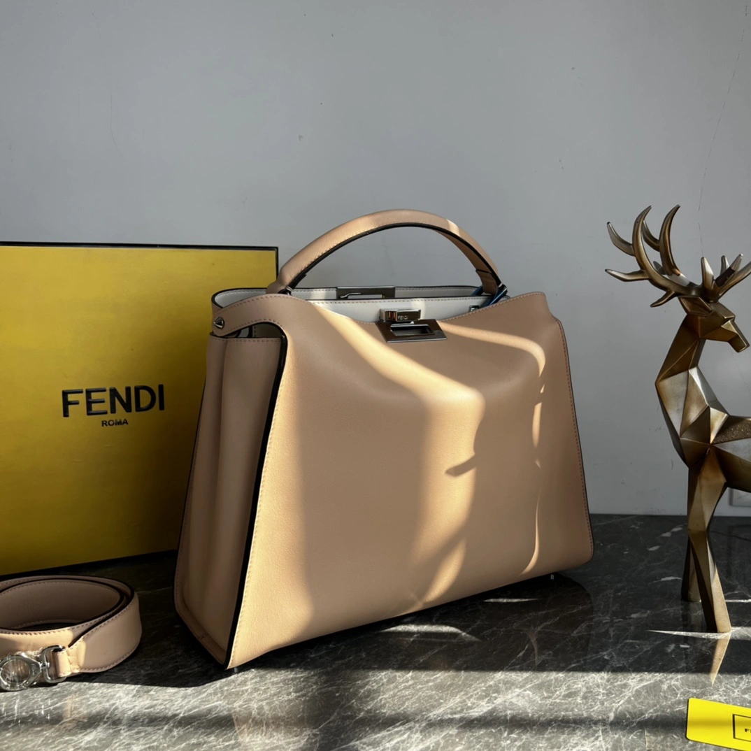 MoistureWicking Fendi Top Handle Bags 76622