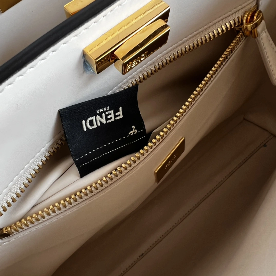 Fendi Top Handle Bags TopPick 76623