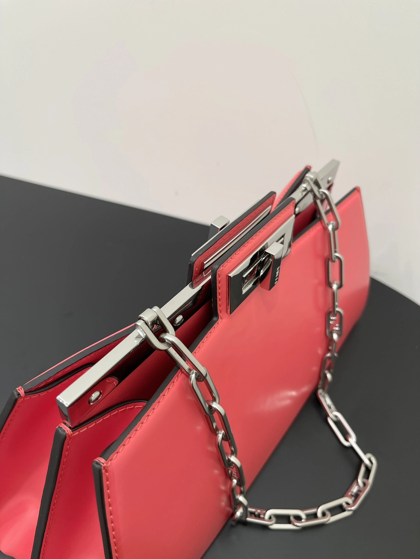 Fendi Top Handle Bags TimelessDesign 76614