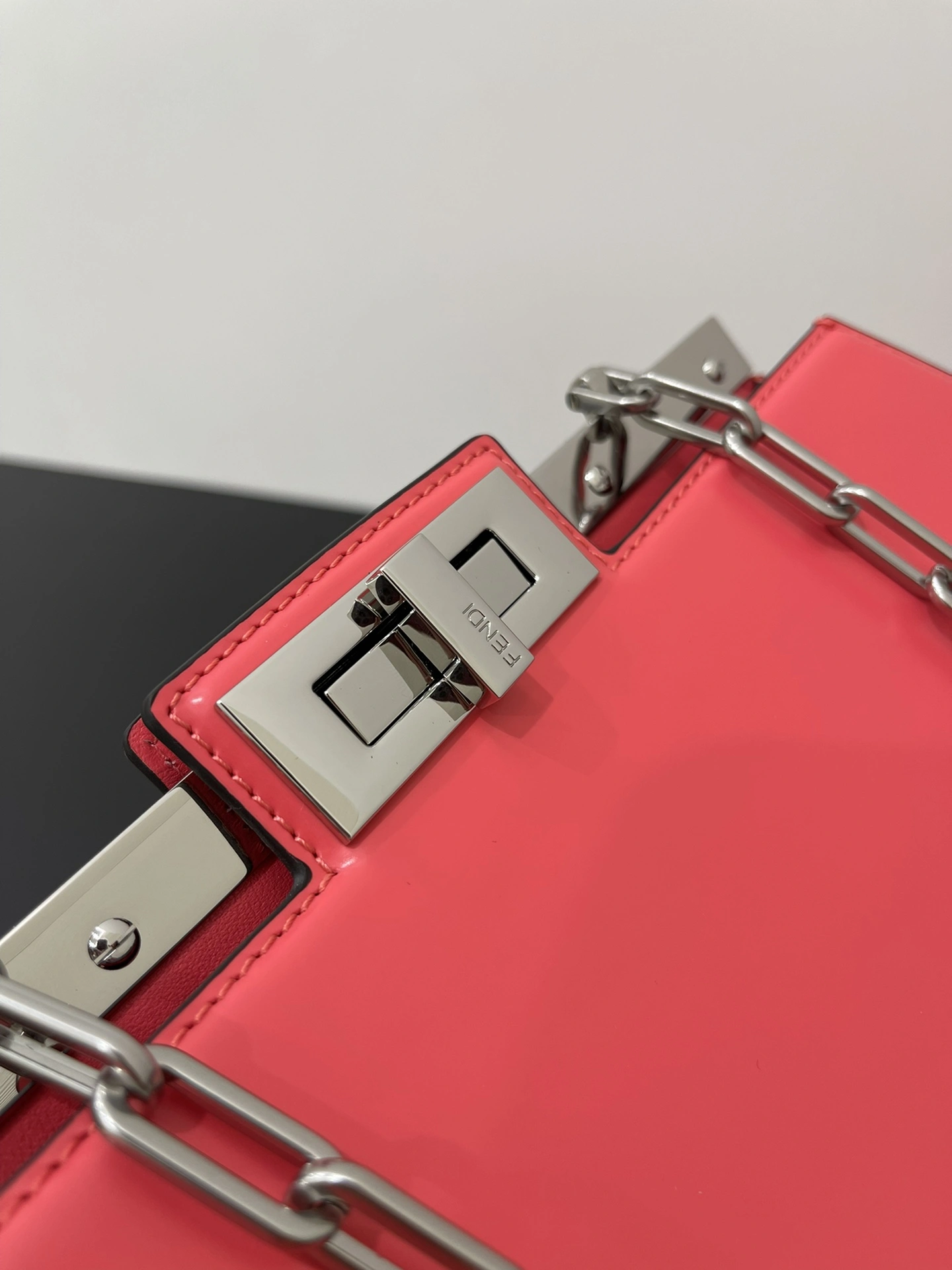 Fendi Top Handle Bags TimelessDesign 76614