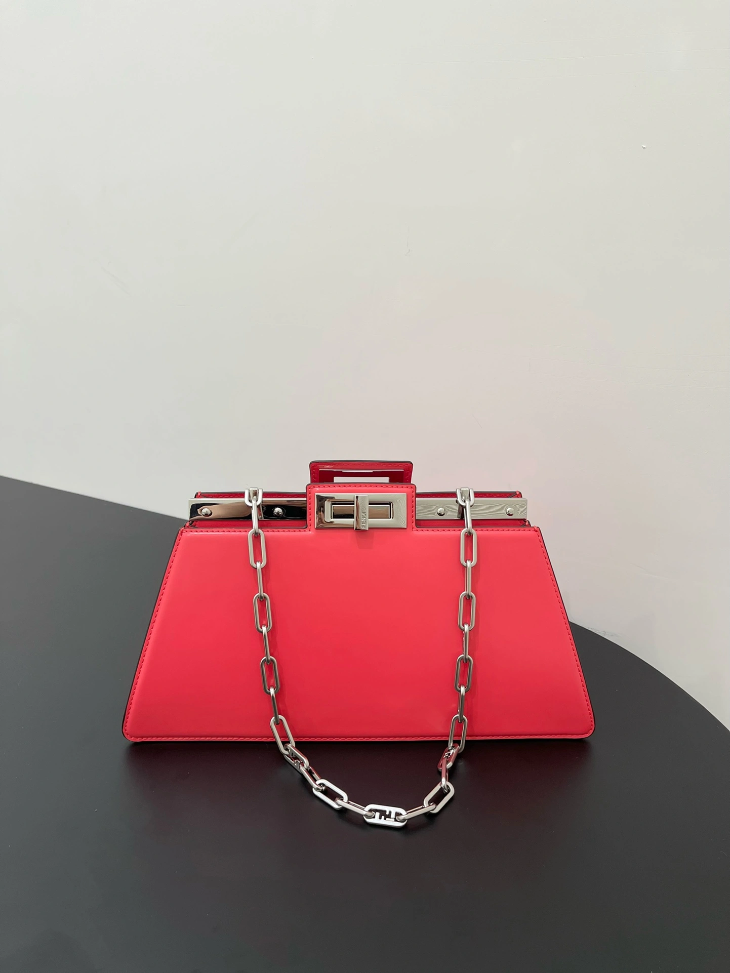 Fendi Top Handle Bags TimelessDesign 76614