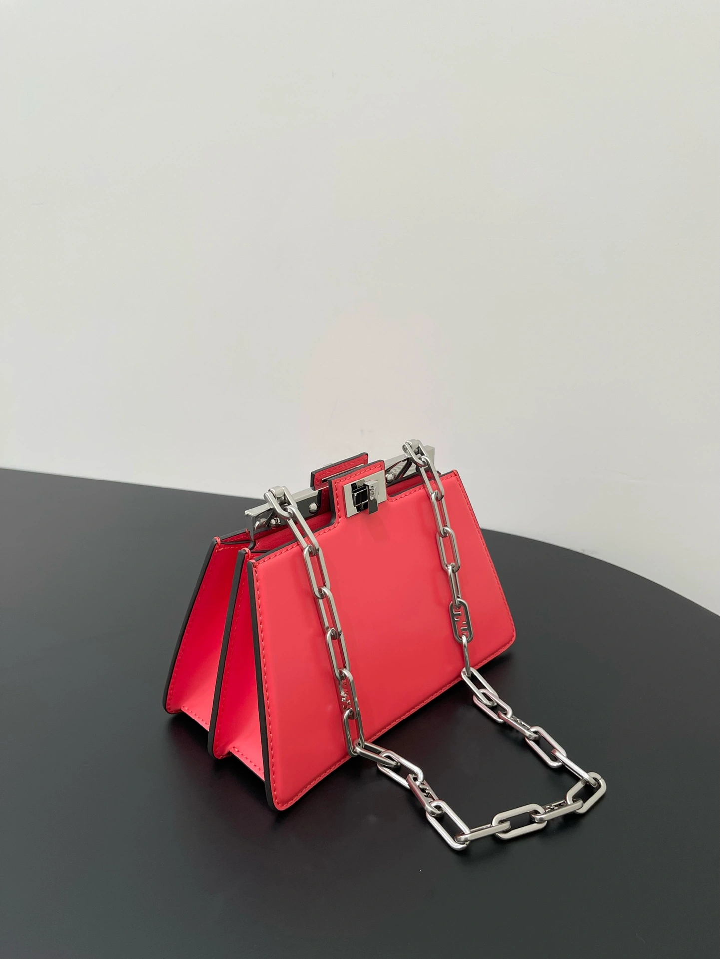 Thermal Fendi Top Handle Bags 76626