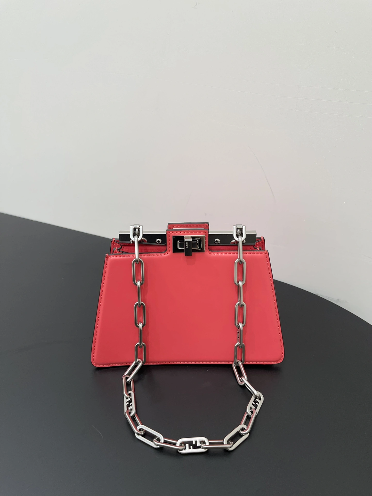 Thermal Fendi Top Handle Bags 76626