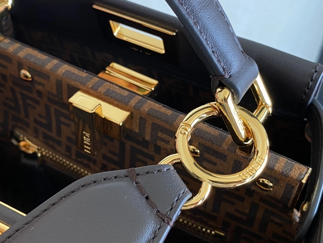 Fendi Top Handle Bags QuickDry 76618
