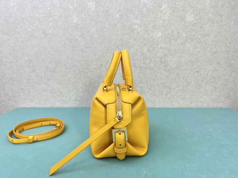 ModernLook Fendi Top Handle Bags 72735