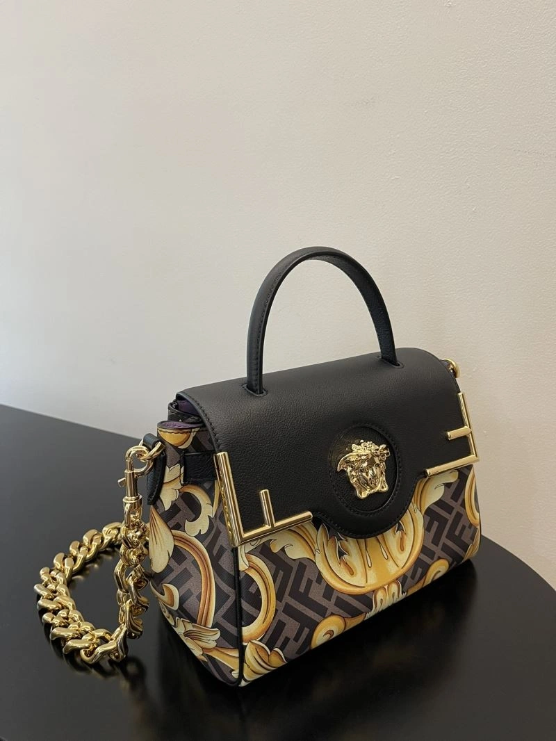 Comfortable Fendi Top Handle Bags 72733