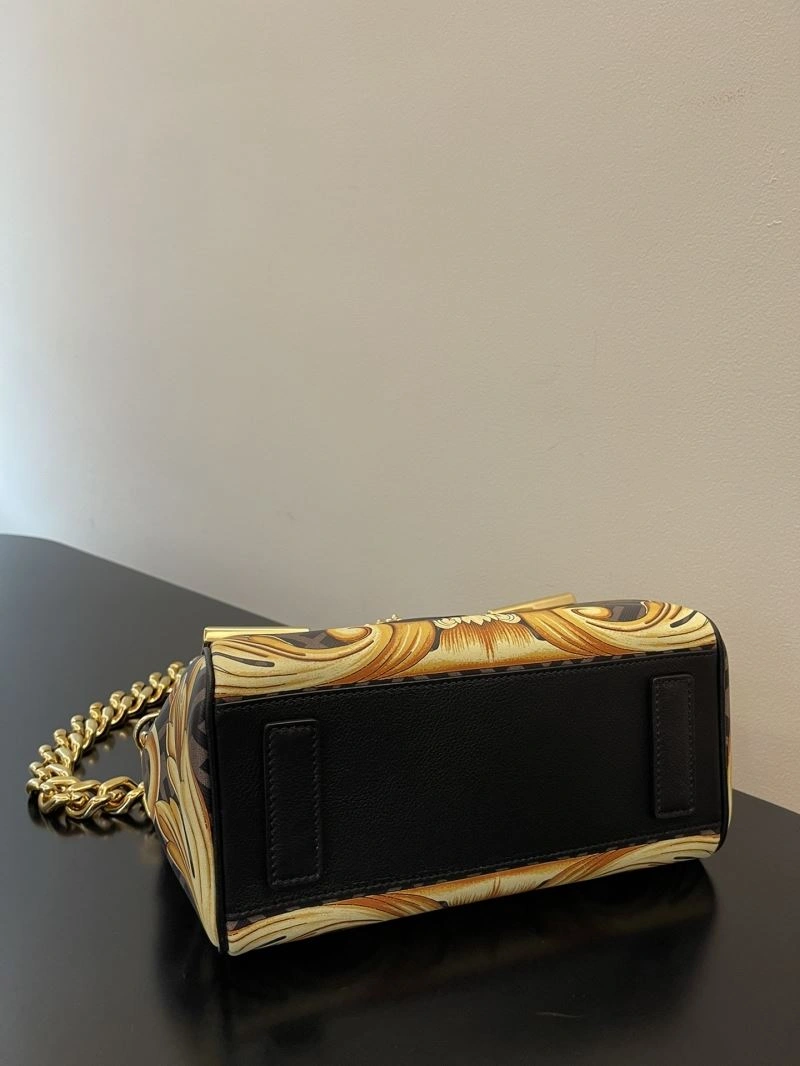 Comfortable Fendi Top Handle Bags 72733