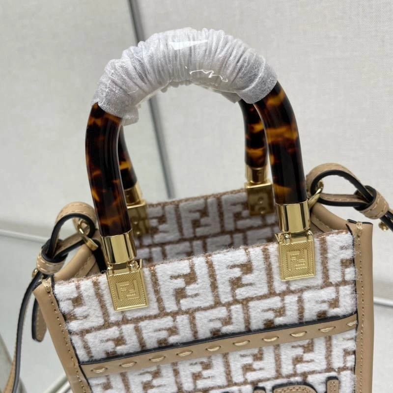 Fendi Top Handle Bags Snug 72729