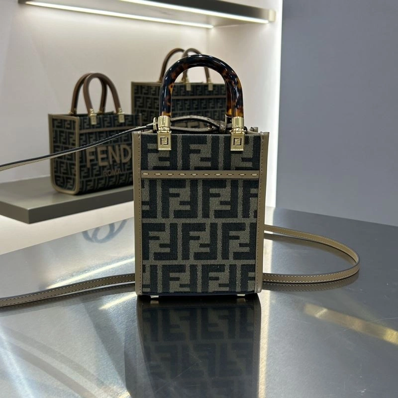 Fendi Top Handle Bags Lightweight 72765