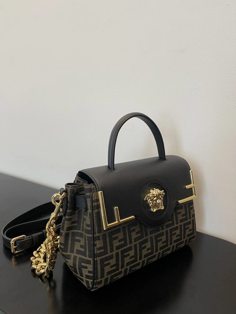Fendi Top Handle Bags DailyWear 72723
