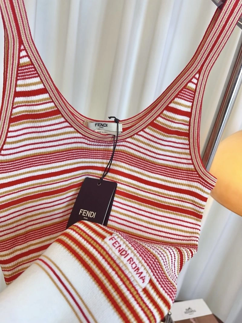 Fendi Vest Stylish 120737