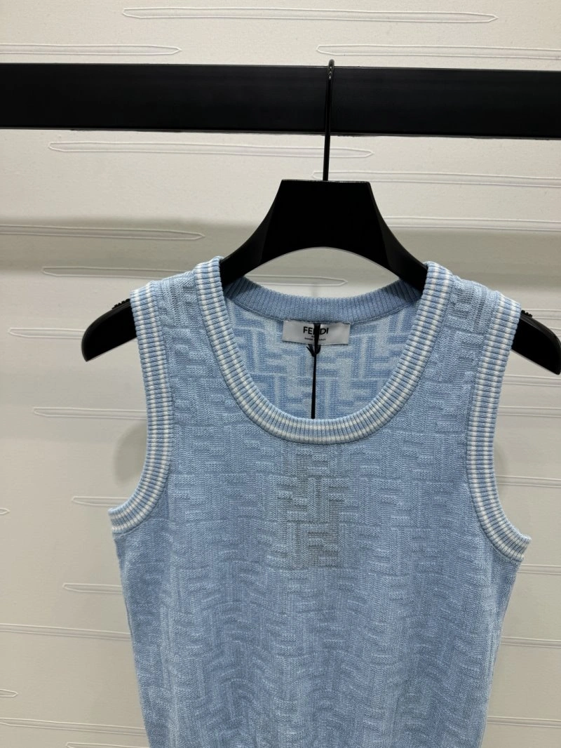 Fendi Vest Minimalist 120757