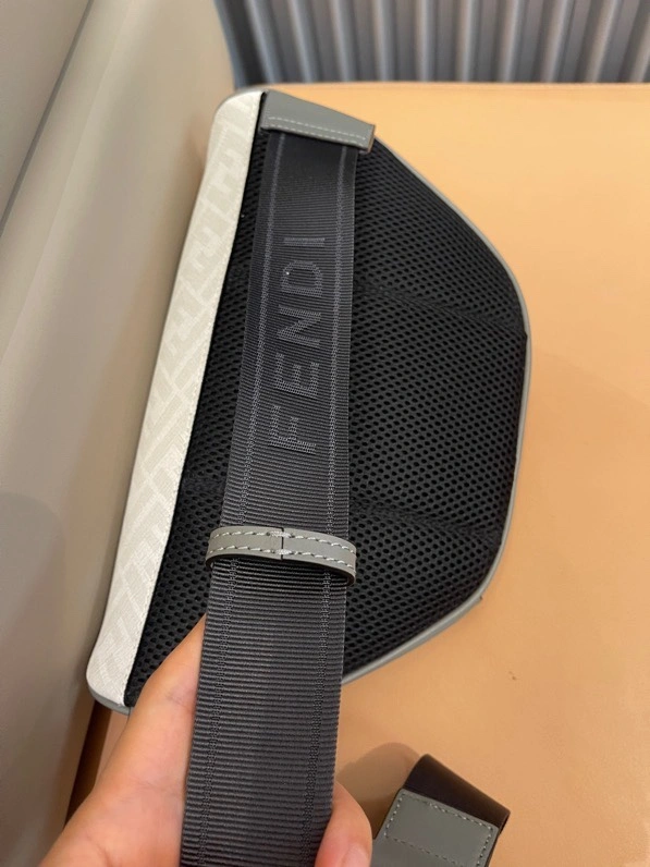 RelaxedFit Fendi Waist Chest Packs 72709