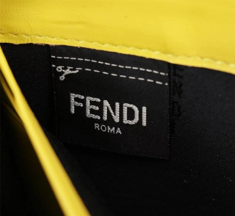 Fashionable Fendi Wallets Purse 68538