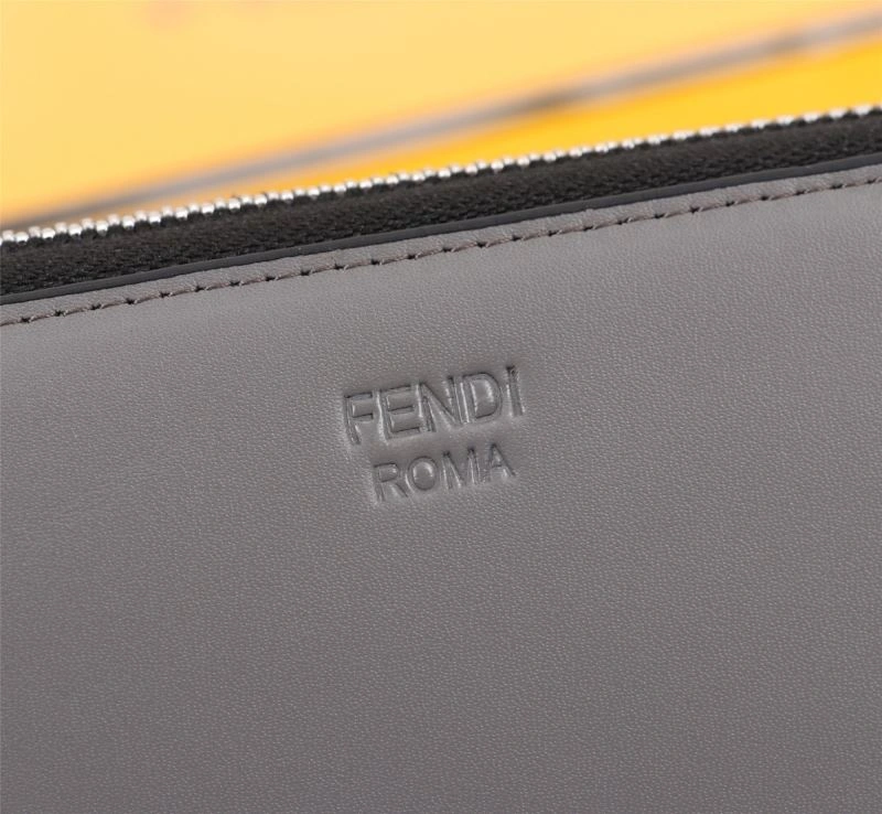 Fendi Wallets Purse Durable 68536
