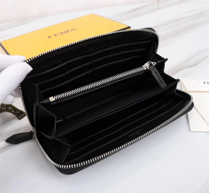 Fendi Wallets Purse Bold 68539