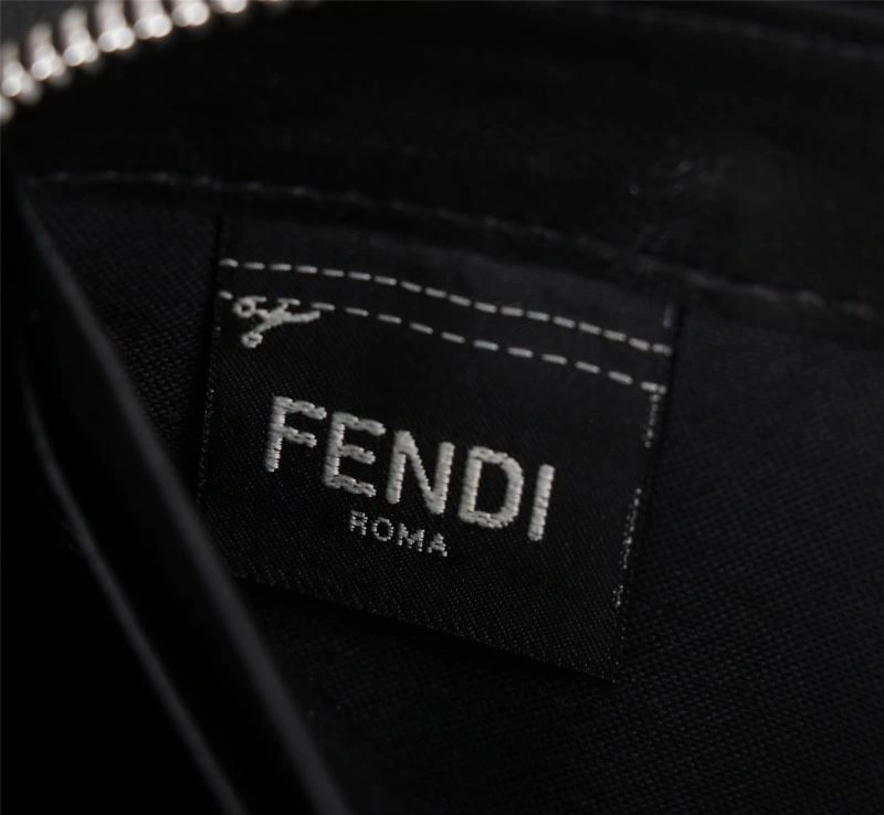 Fendi Wallets Purse Bold 68539
