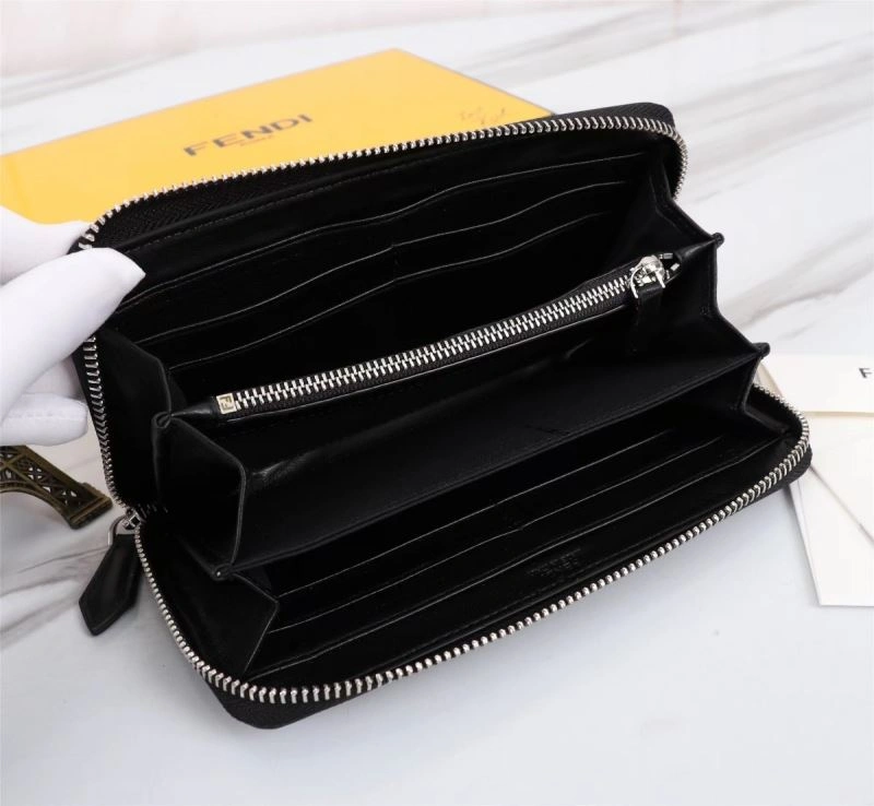 Fendi Wallets Purse ComfortFit 68533