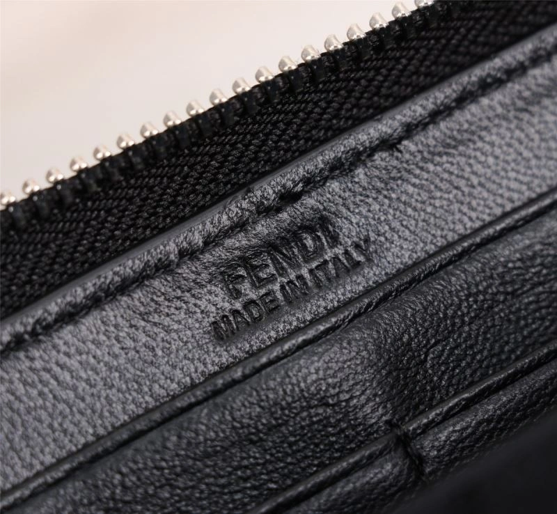 Fendi Wallets Purse ComfortFit 68533