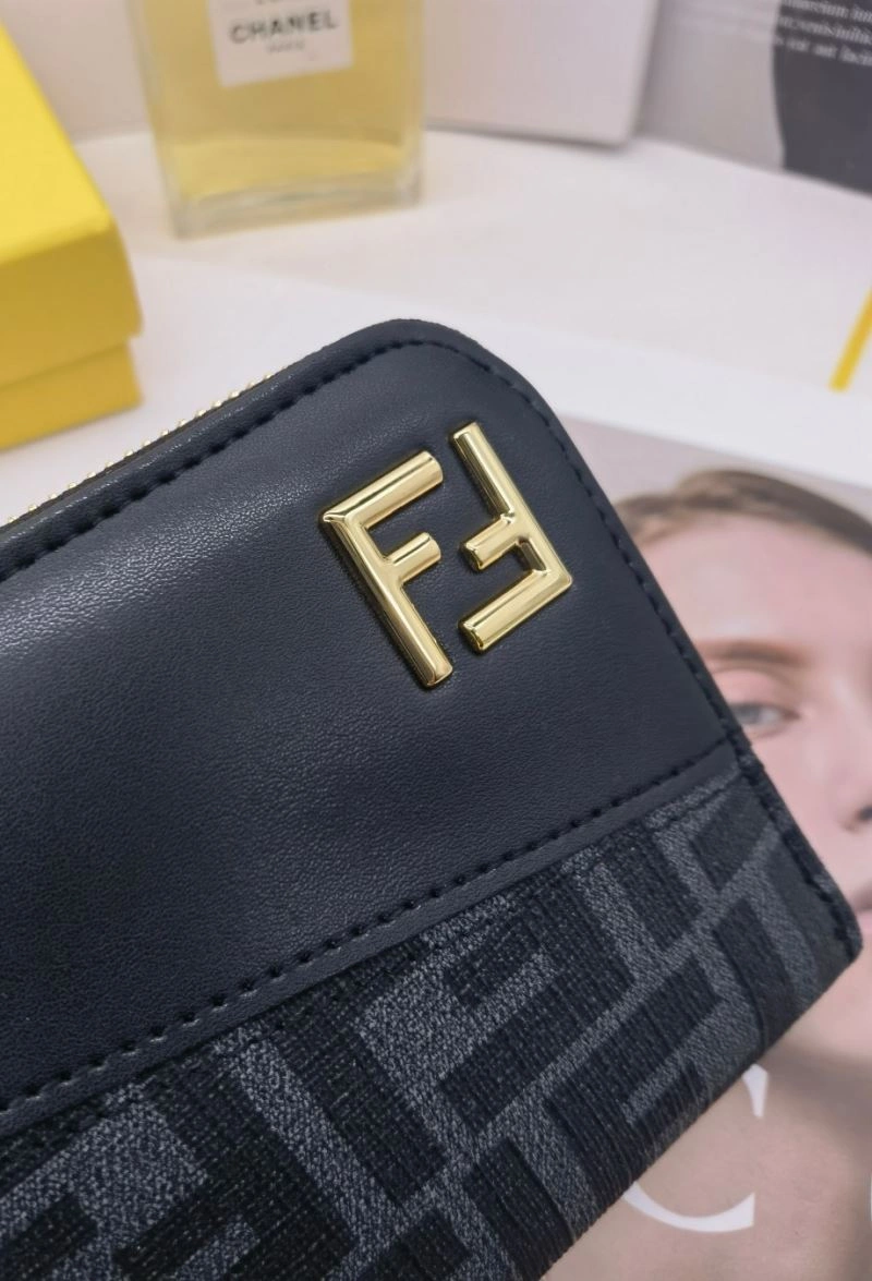 RelaxedFit Fendi Wallets Purse 86150