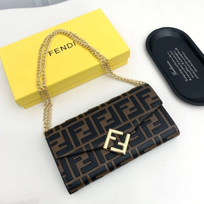 Fendi Wallets Purse Cozy 86142