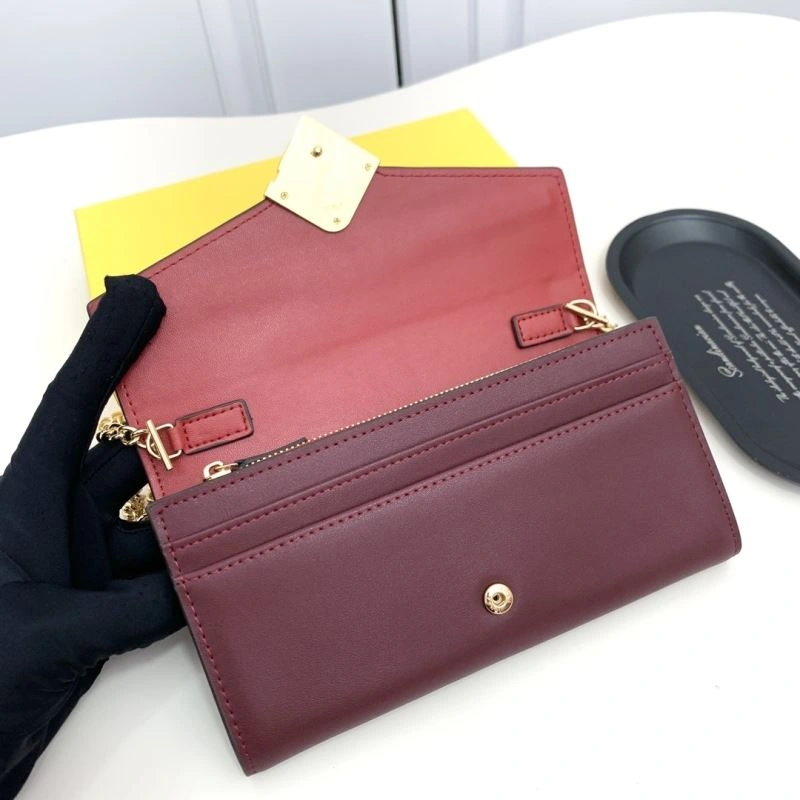 Refined Fendi Wallets Purse 86102
