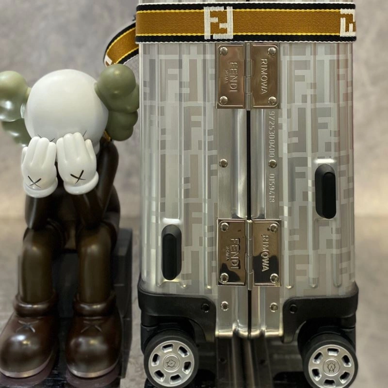 Stretchable Fendi x Rimowa Suitcase 69440