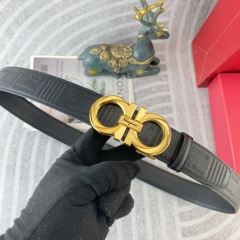 Vibrant Ferragamo Belts 288324