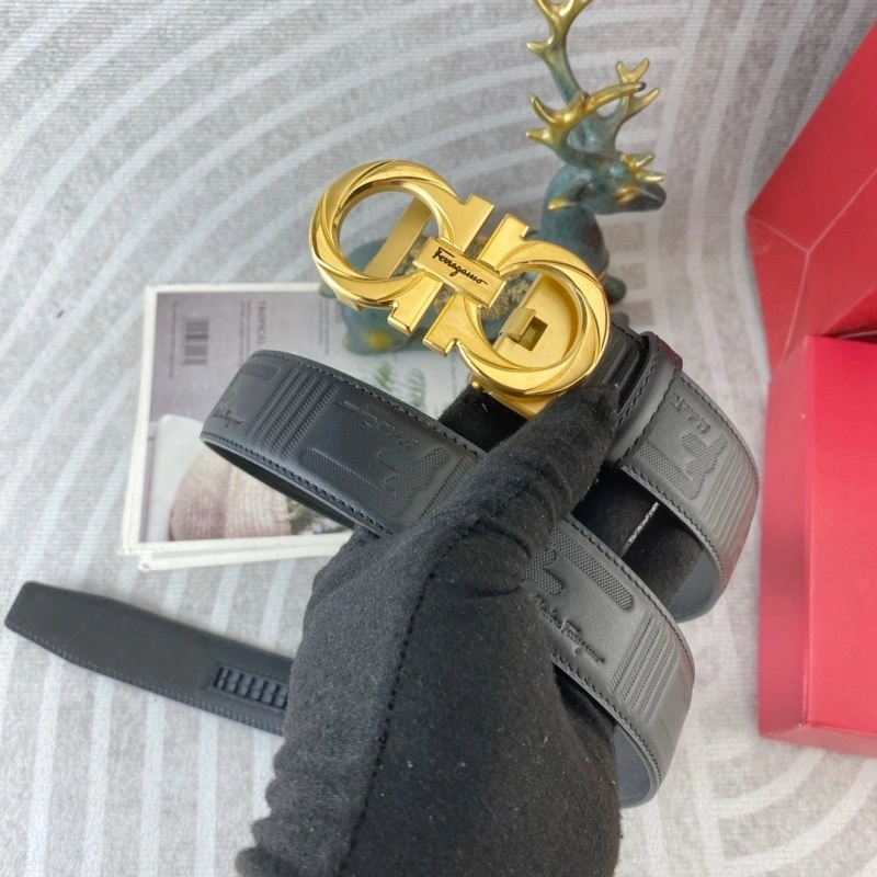 Vibrant Ferragamo Belts 288324