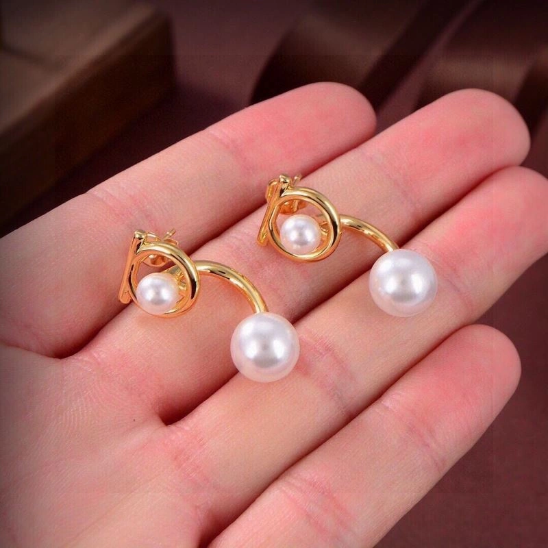 Breathable Ferragamo Earrings 211323