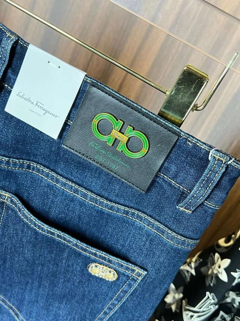 Minimalist Ferragamo Jeans 162817