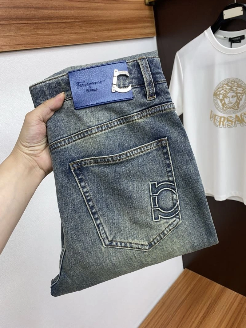 Ferragamo Jeans ZipUp 159500