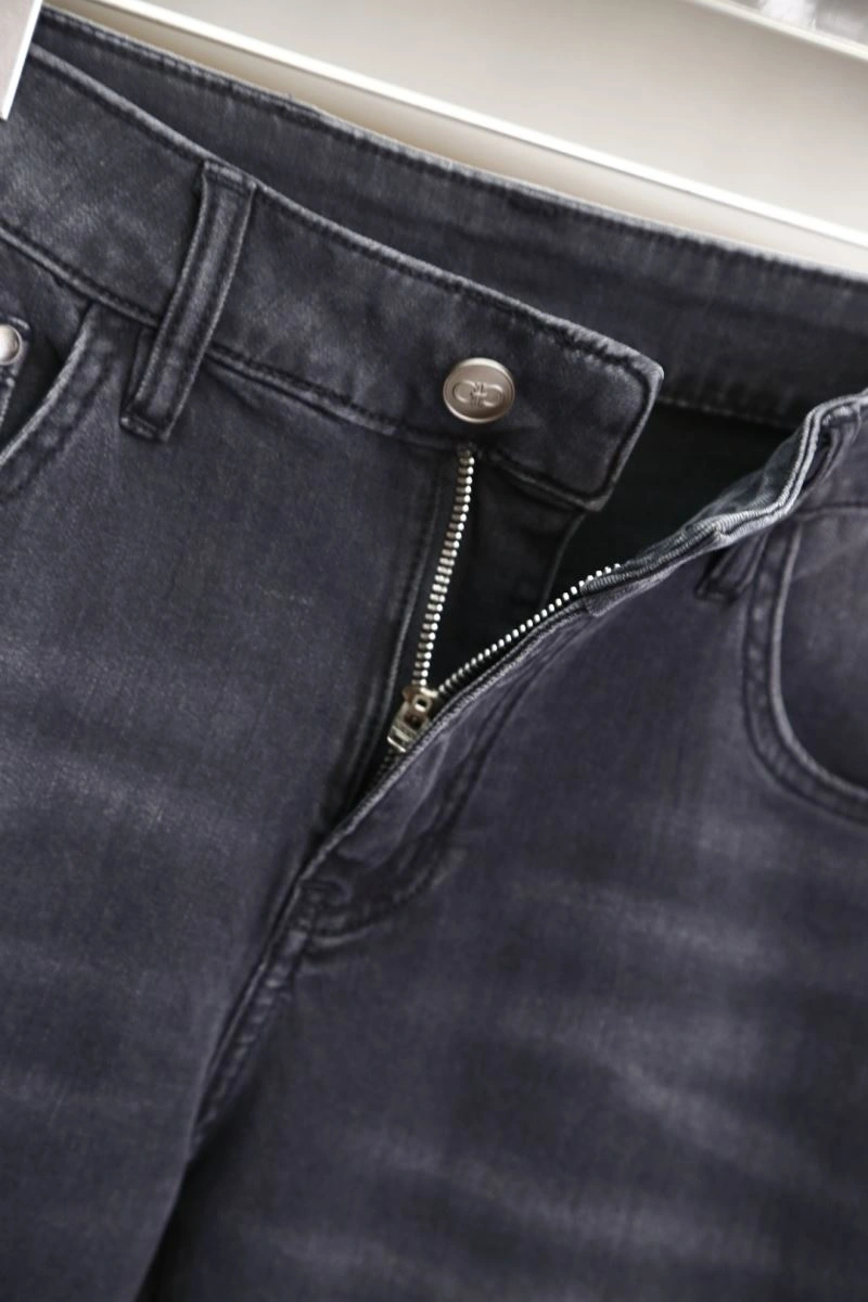 GoodFit Ferragamo Jeans 159504