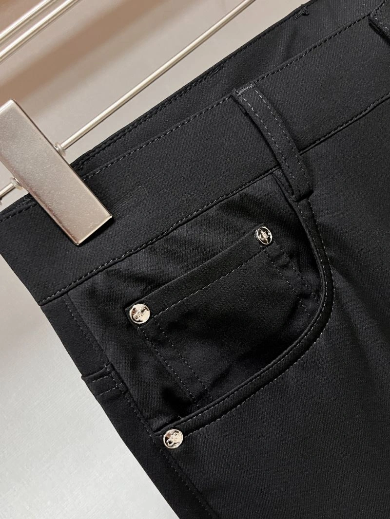 Ferragamo Long Pants Versatile 162812