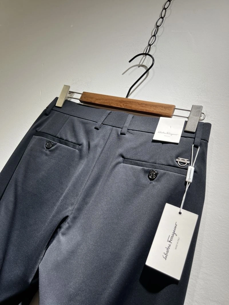 Ferragamo Long Pants Chic 161753