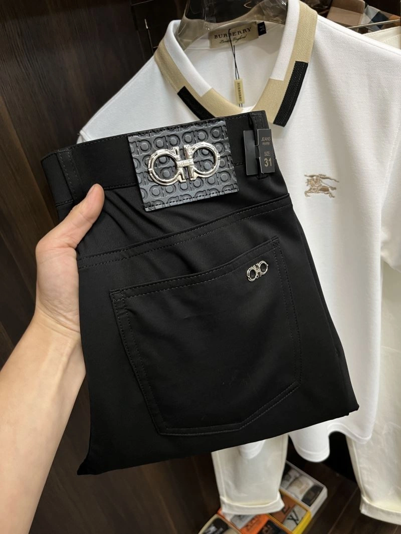 Ferragamo Long Pants DailyWear 160634
