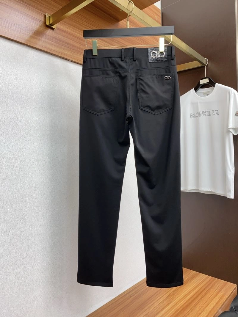 Minimalist Ferragamo Long Pants 160631
