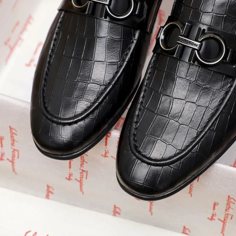 EyeCatching Ferragamo Shoes 4839