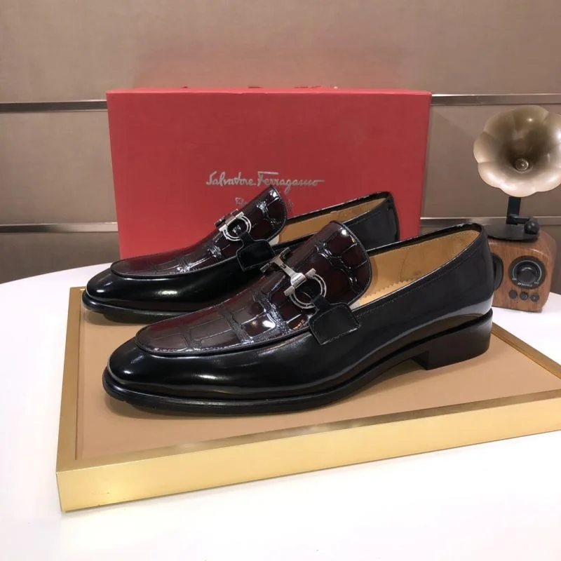 Flexible Ferragamo Shoes 4811