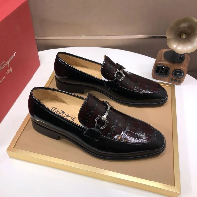 Flexible Ferragamo Shoes 4811