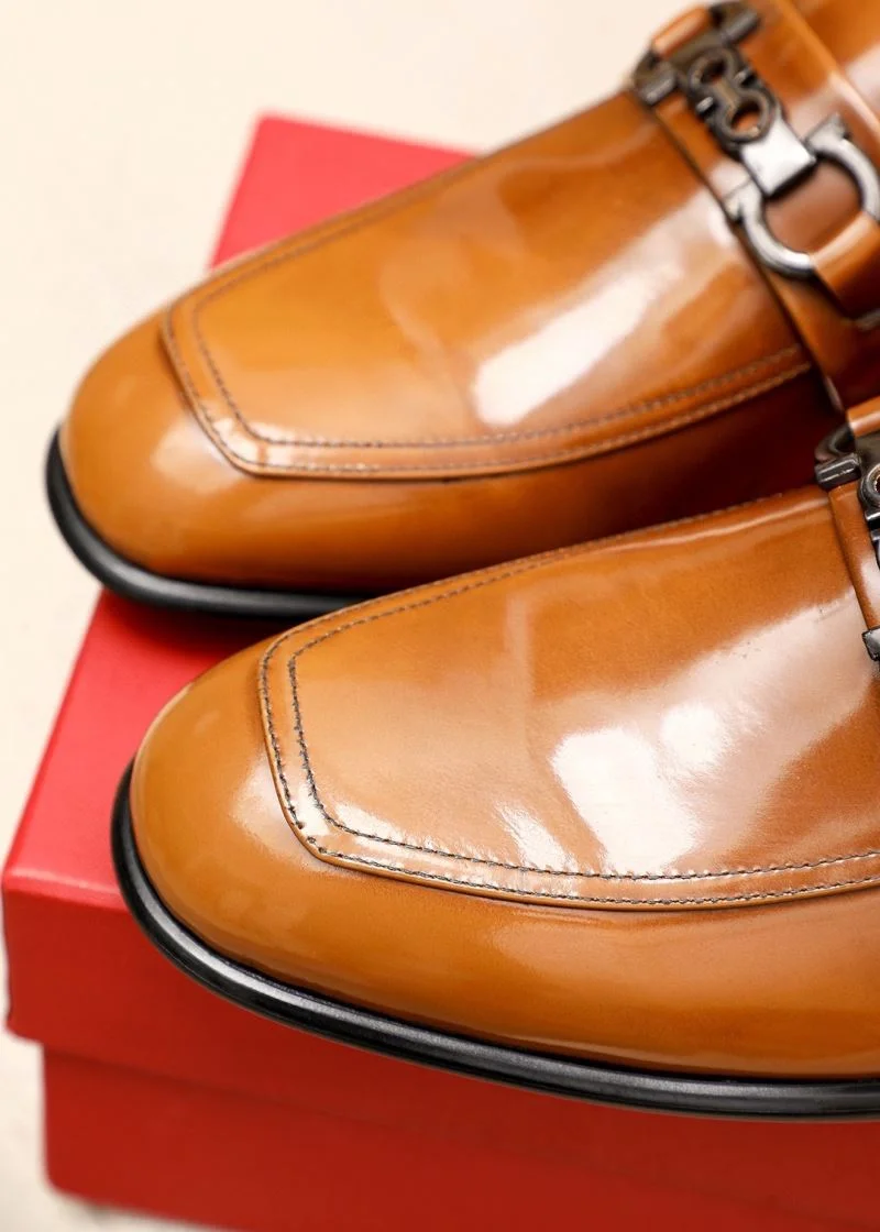 Sleek Ferragamo Shoes 4835