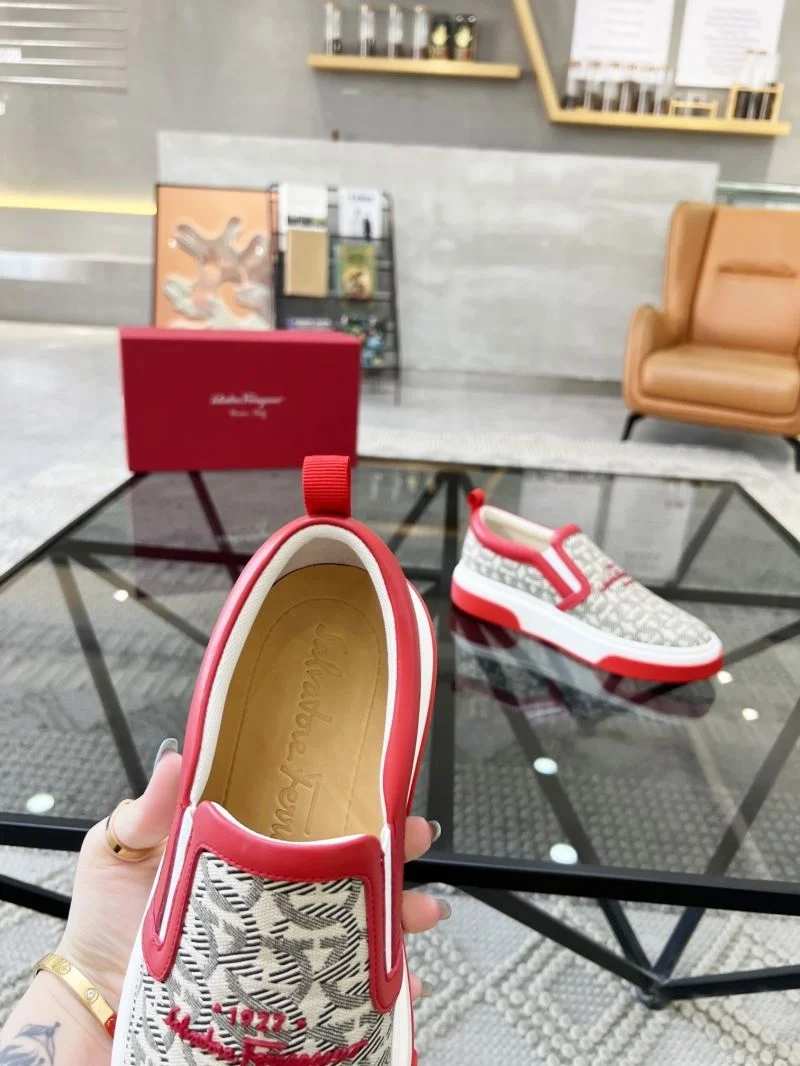 Vibrant Ferragamo Shoes 4758