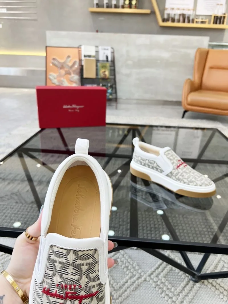 Ferragamo Shoes OdorResistant 4828
