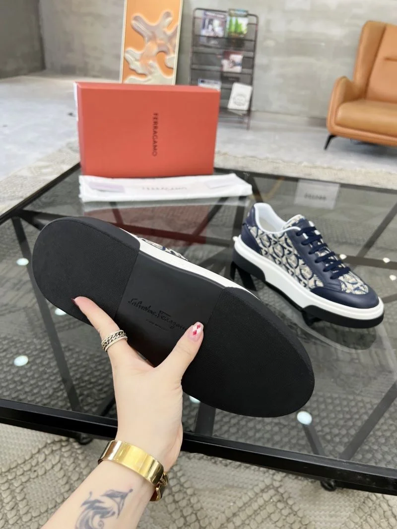 Soft Ferragamo Shoes 4771