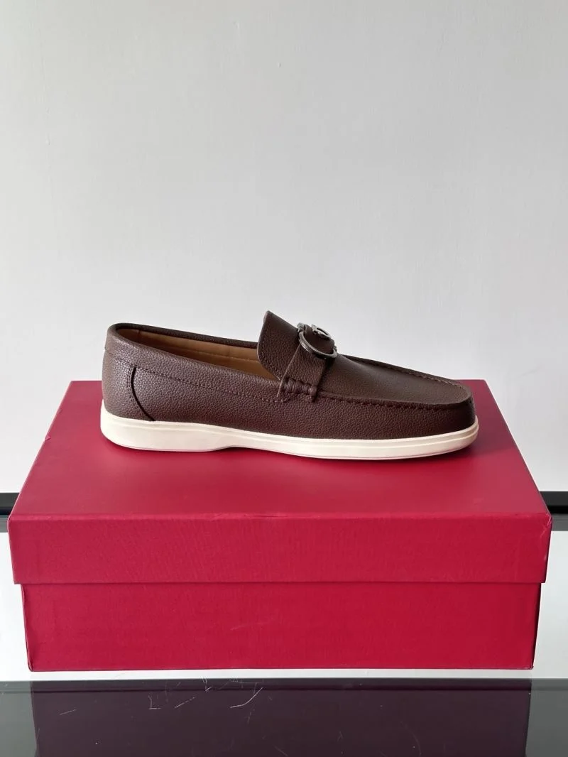 Stylish Ferragamo Shoes 4740