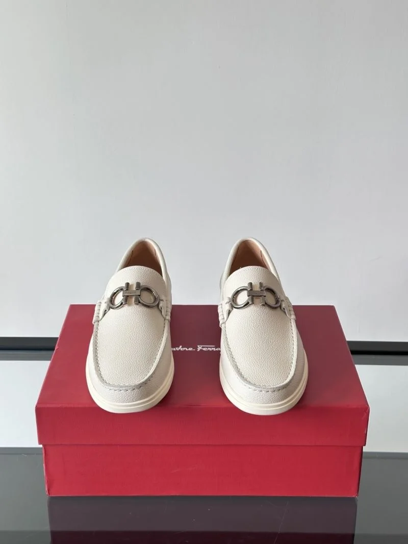 Unisex Ferragamo Shoes 4722