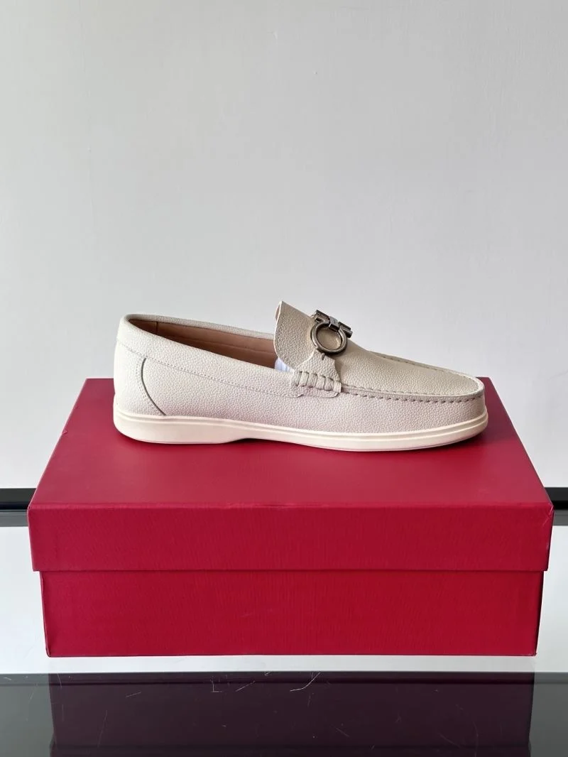 Unisex Ferragamo Shoes 4722
