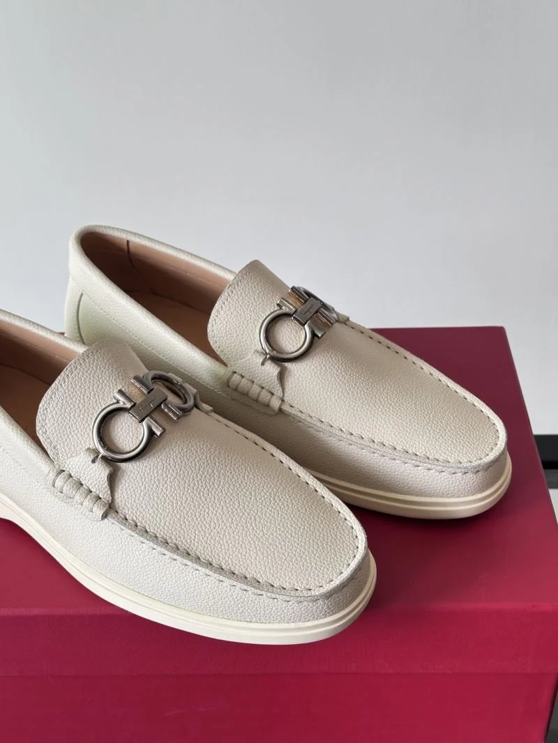 Unisex Ferragamo Shoes 4722