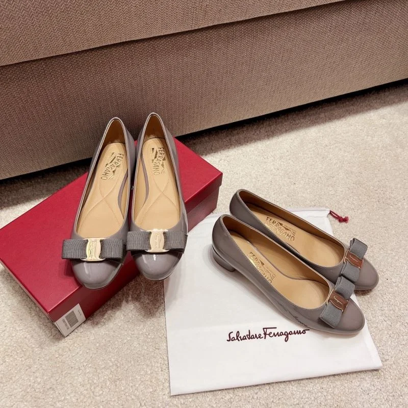 Ferragamo Shoes Affordable 12497