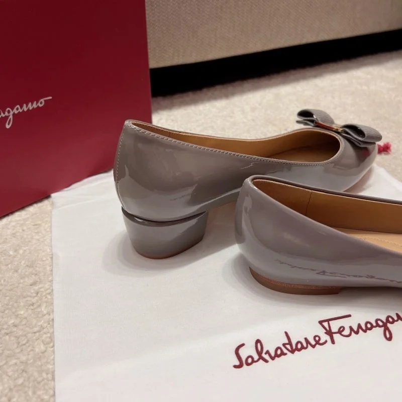 Ferragamo Shoes Affordable 12497